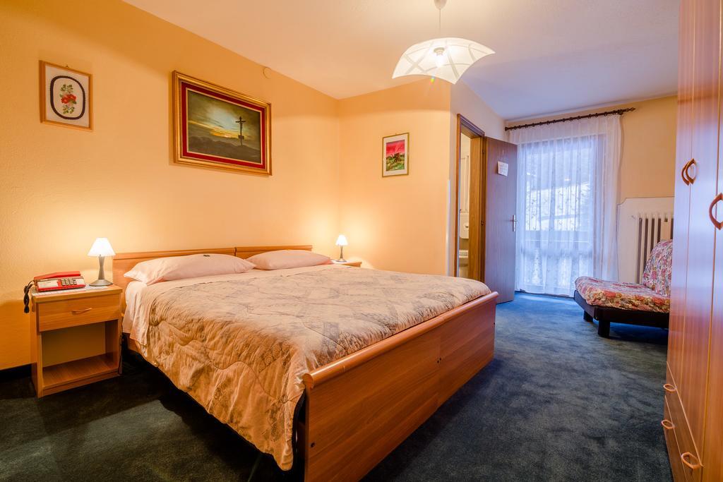 Albergo Genzianella Rocca Pietore Room photo