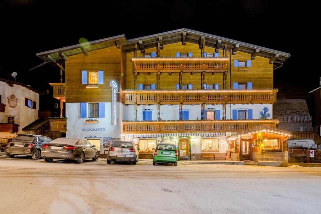 Albergo Genzianella Rocca Pietore Exterior photo